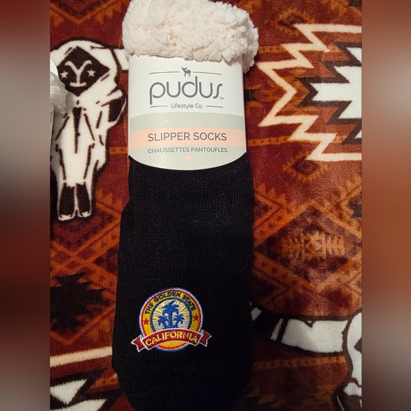 Pudus Lifestyle Co. Other - Pudus Black Slipper Socks with California Patch